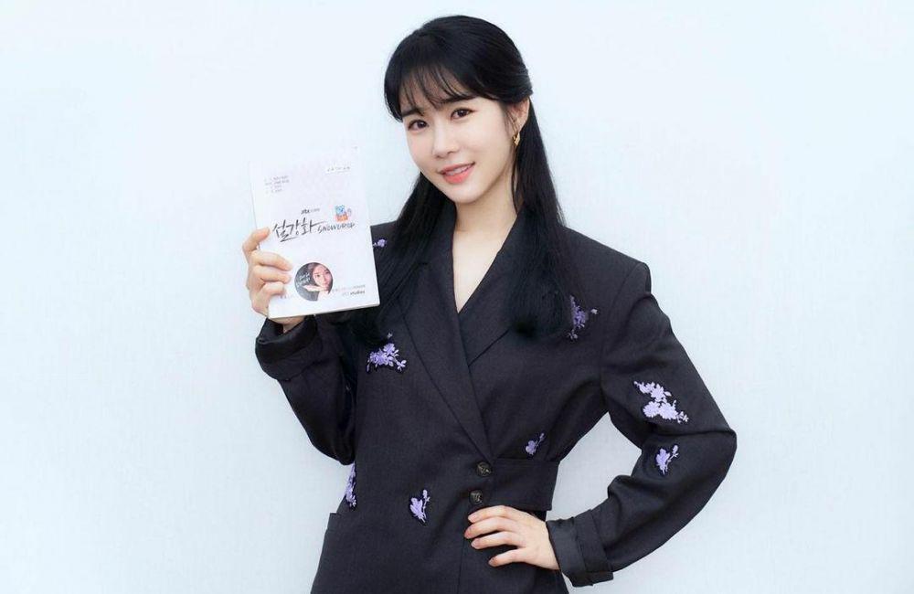 12 KDrama yang Dibintangi Yoo In Na, Ahli Bedah Misterius di Snowdrop