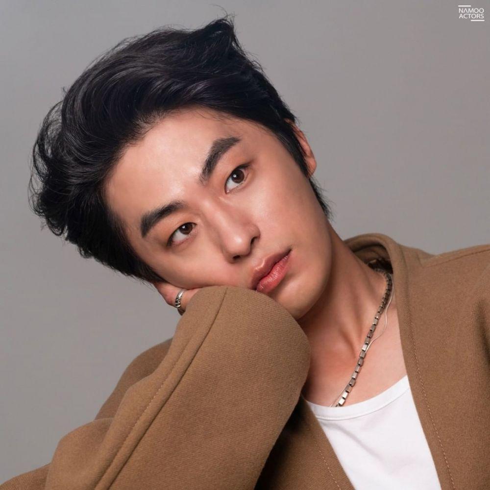 Koo Kyo Hwan (instagram.com/namooactors)