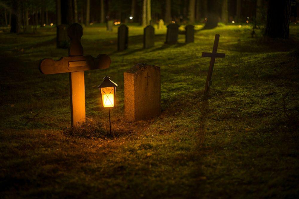 Makam Warga Lamongan Dibongkar, Tali Pocongnya Hilang