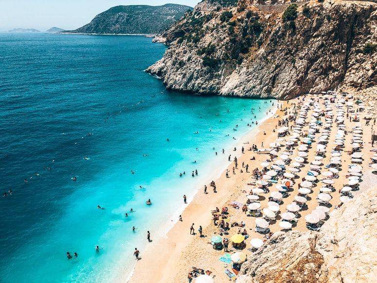 Antalya (unsplash.com/Atıf Zafrak)