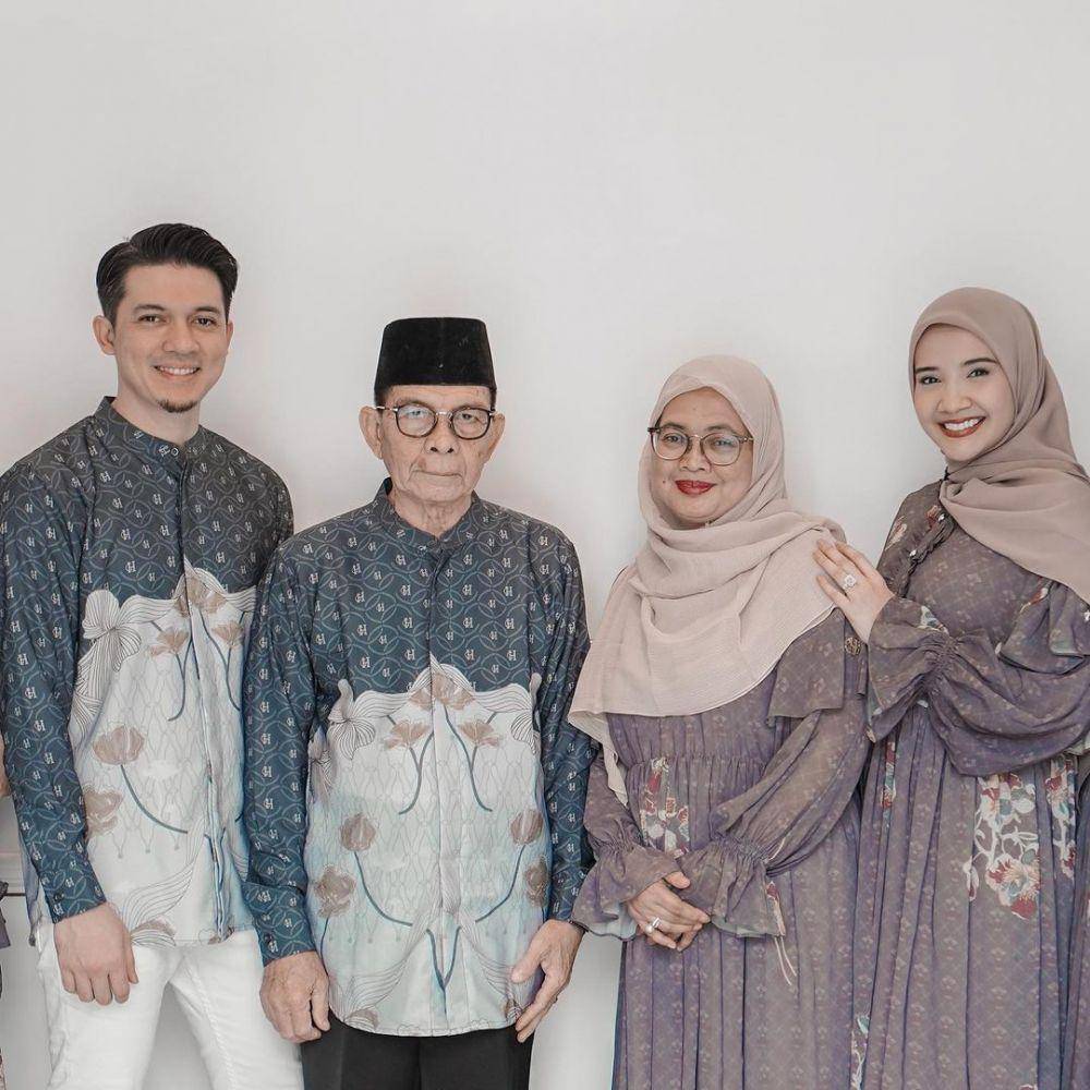 keluarga Zaskia Sungkar (instagram.com/zaskiasungkar15)