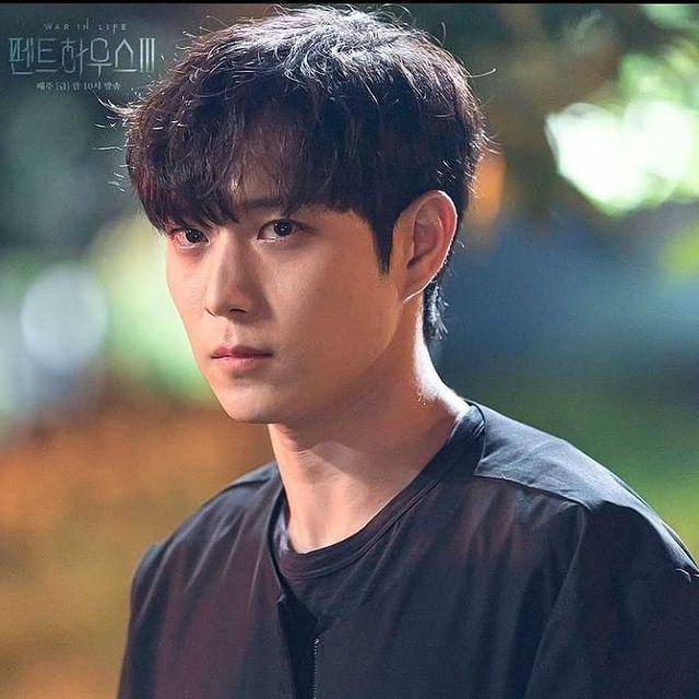 potret Kim Young Dae di drama The Penthouse 2 (instagram.com/sukro_sarange)