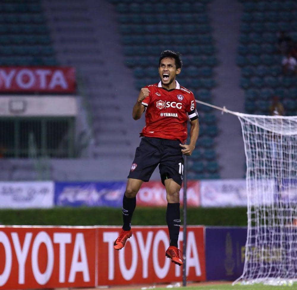 Teerasil Dangda (instagram.com/t_dangda10)