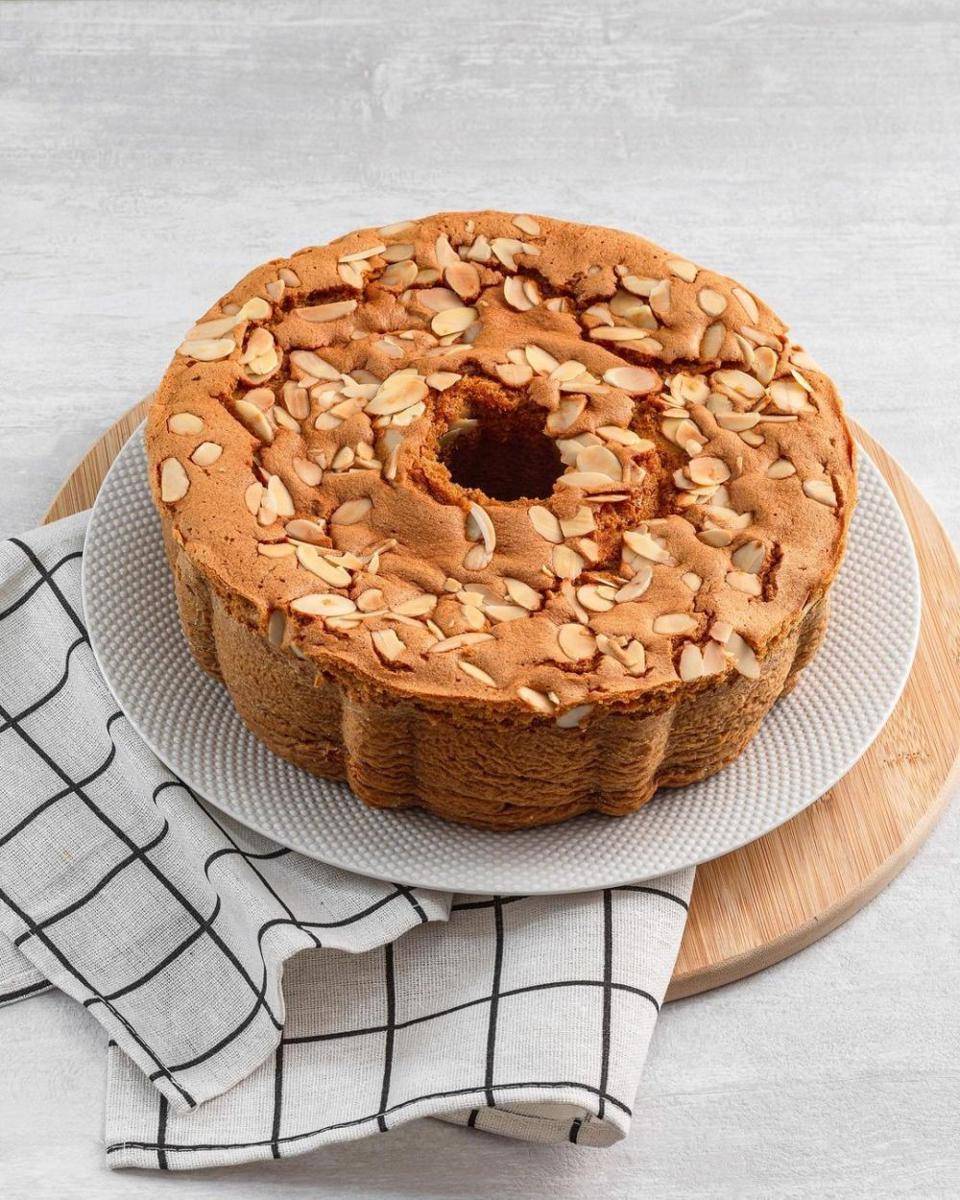 Bolu gula merah (instagram.com/sweet_escape_pastry)