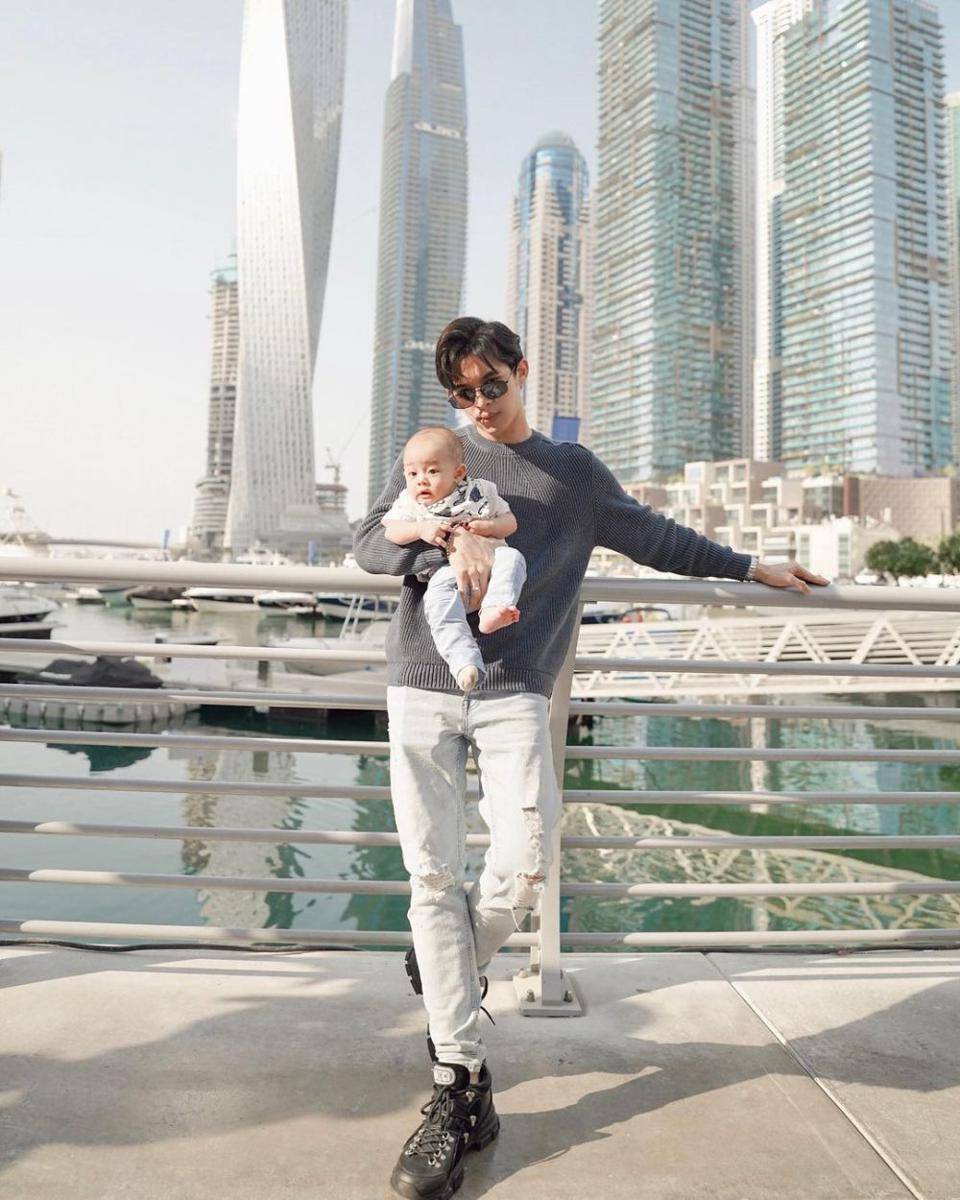 Rey Mbayang dan Arshakalif Muhammad Mbayang (instagram.com/rey_mbayang)