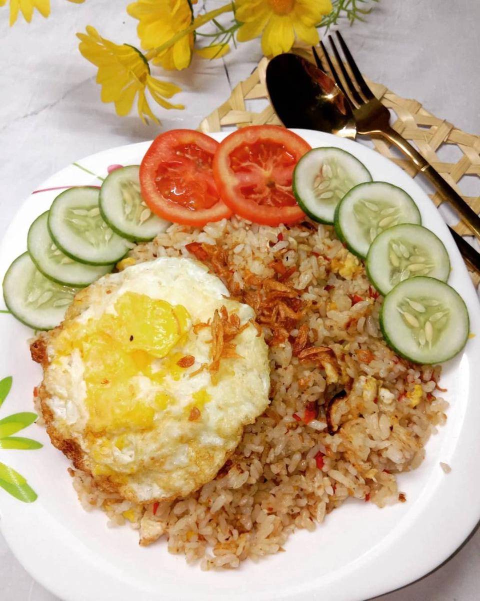 Nasi goreng terasi (instagram.com/riapuspit4)