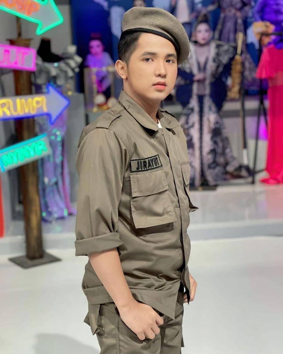 Jirayut (instagram.com/jirayutdaa4official)