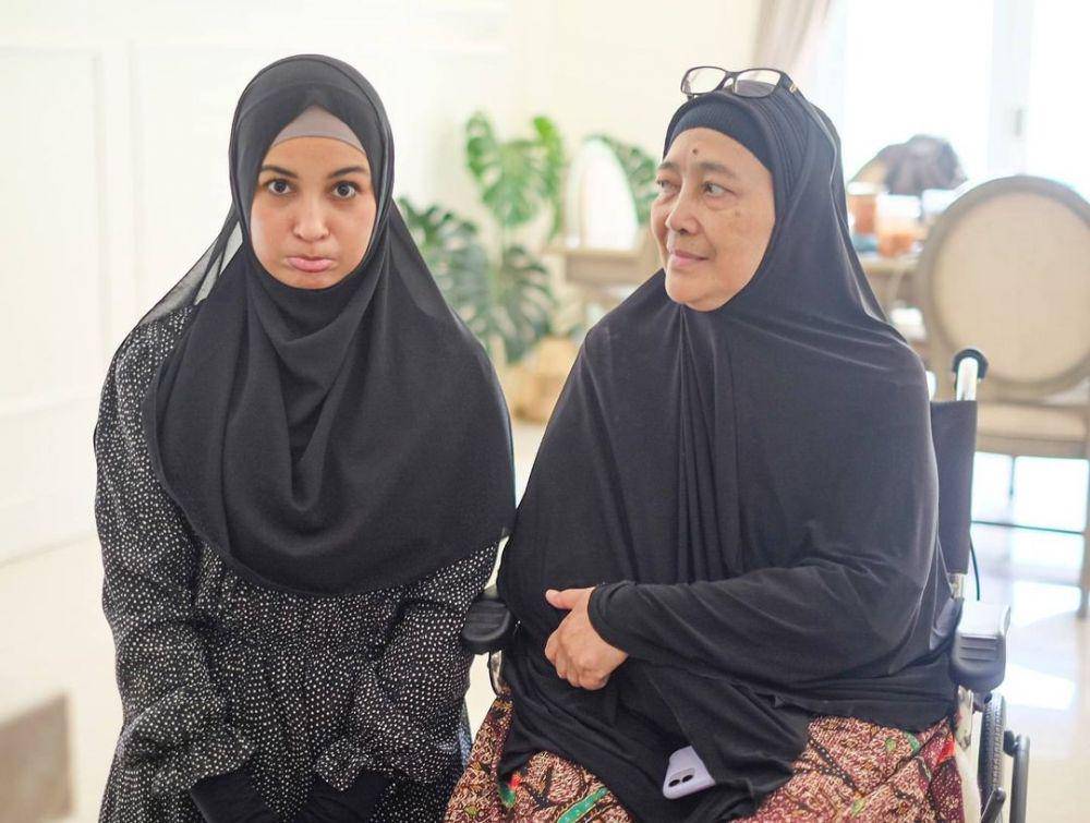 Shireen Sungkar dan mertua (instagram.com/shireensungkar)