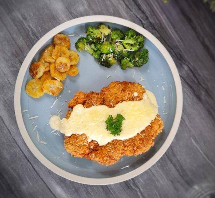 chicken maryland (instagram.com/joyfulcookingid)