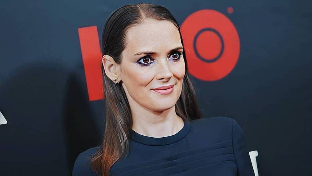 Winona Ryder (instagram.com/winonaryderofficial)