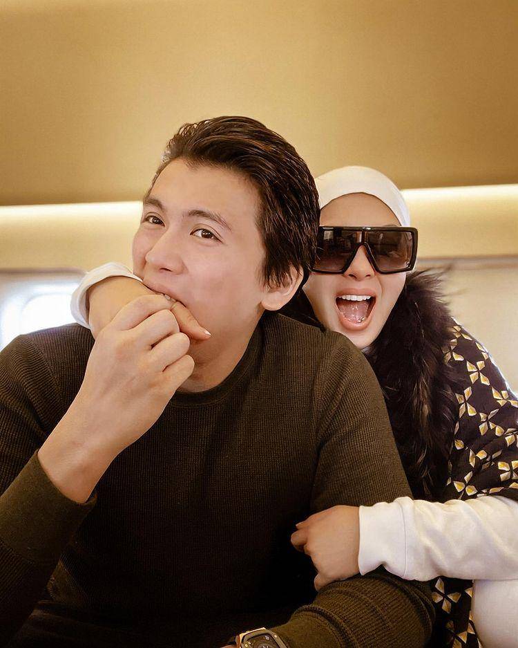 potret Syahrini dan Reino Barack (instagram.com/princessyahrini)