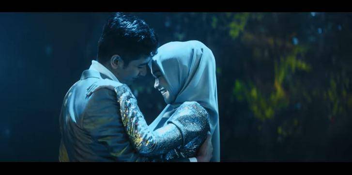 ria dan suami (YouTube.com/Indonesian Youtubers)
