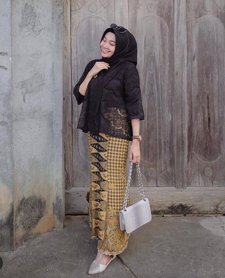 Selebgram Dona Nirmala (instagram.com/donanirmala)
