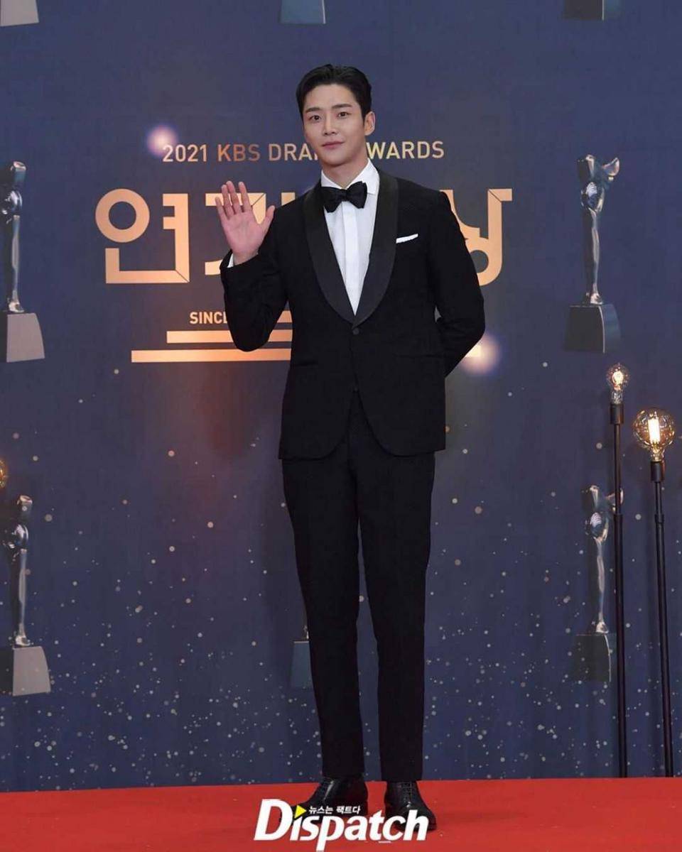 Rowoon di KBS Drama Awards (instagram.com/koreadispatch)