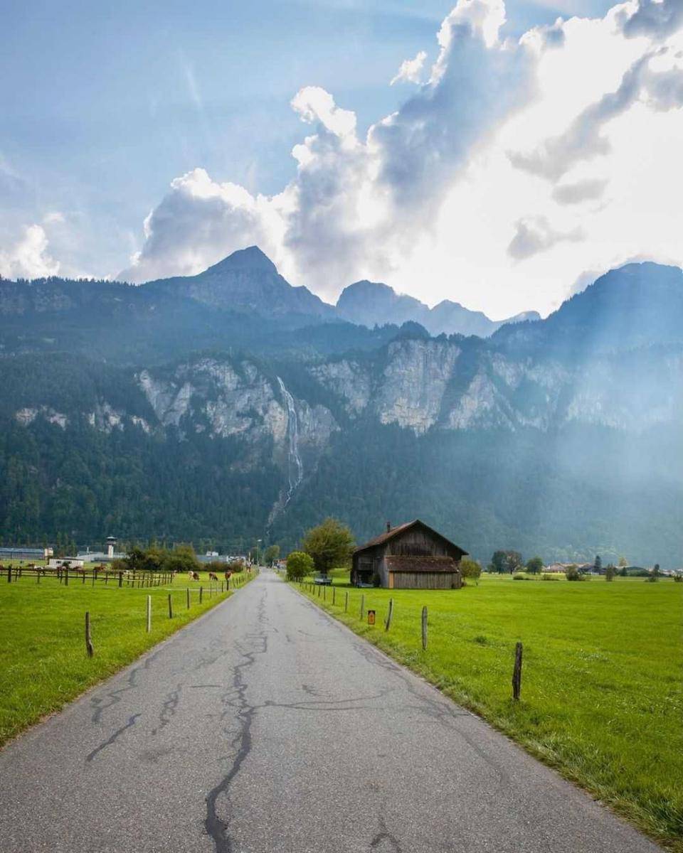 Musim semi di Desa Meiringen (instagram.com/wonderful_swiss)
