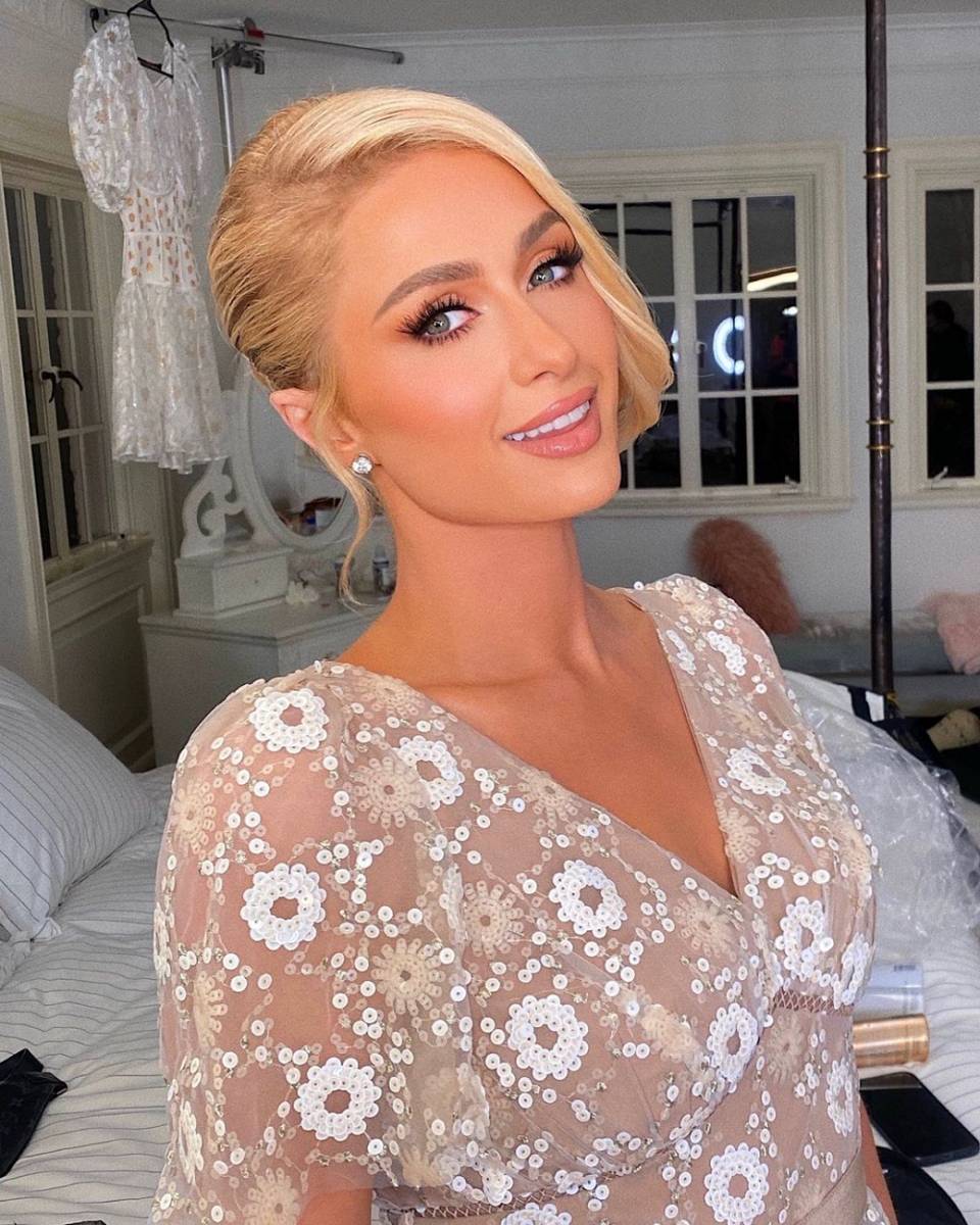 Paris Hilton (instagram.com/parishilton)