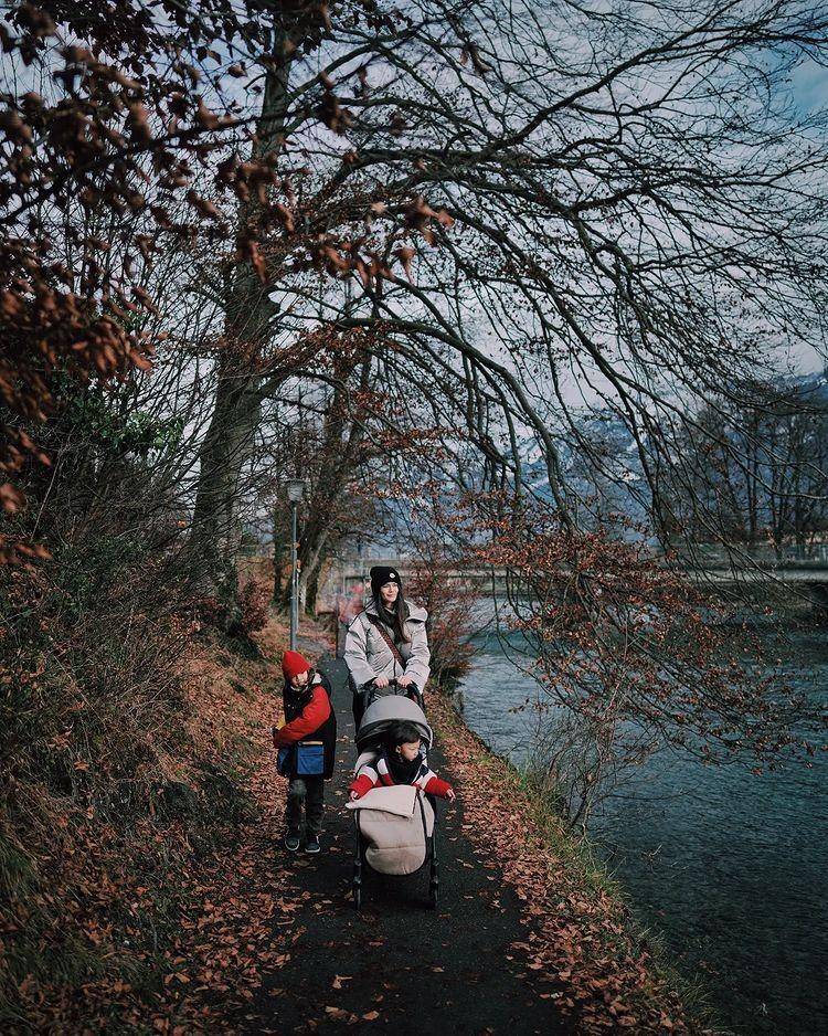 Sabat Dieter, istri Ringgo Agus Rahman, ketika liburan di Swiss (Instagram.com/ringgoagus)