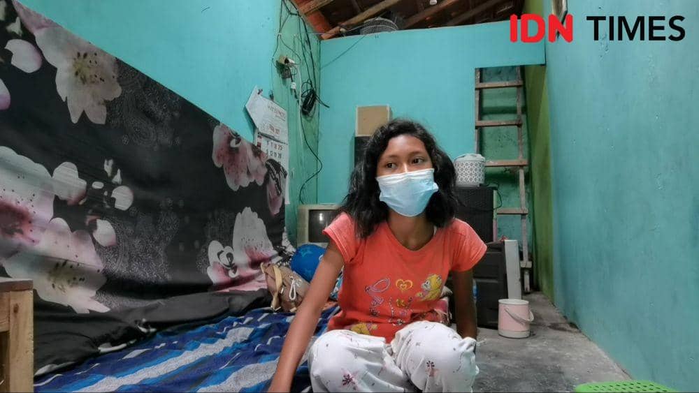 Novi Lestari, saat berada di rumahnya di Ketelan, Solo. IDNTimes/Larasati Rey