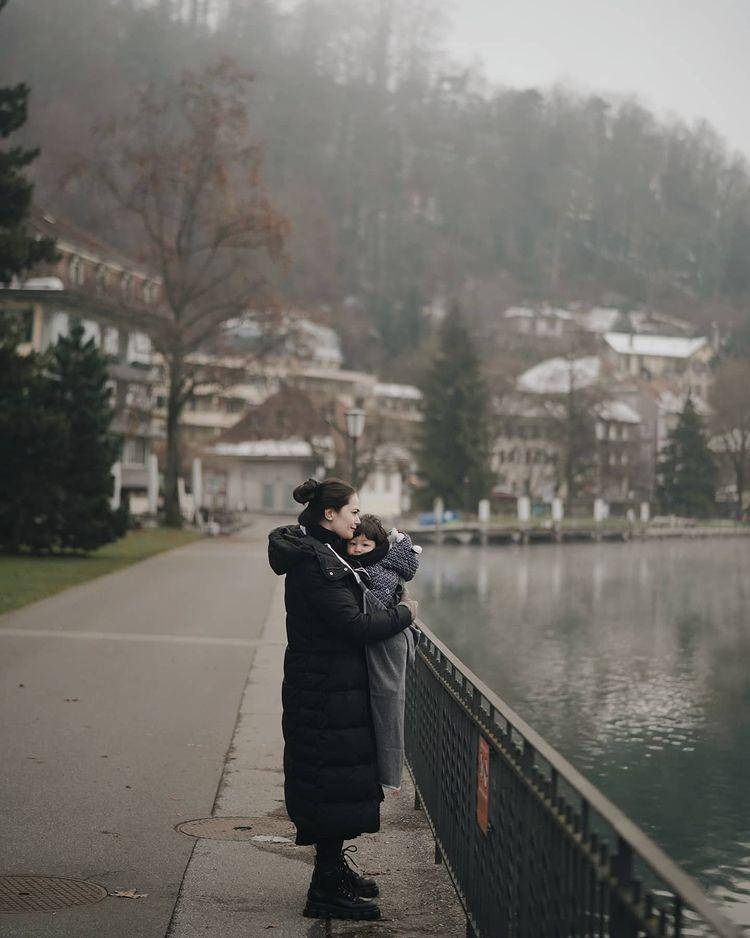 Sabai Dieter, istri Ringgo Agus Rahman, ketika berlibur di Swiss (Instagram.com/ringgoagus)
