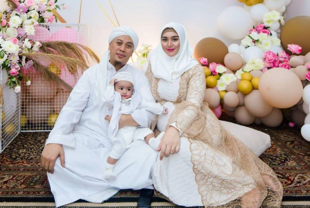 10 Momen Tasyakuran 4 Bulanan Istri Opick, Ada Tarian Sufi!