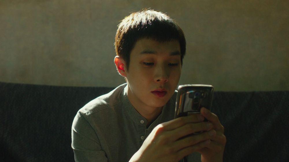 5 Film dan Serial Terbaik yang Dibintangi Choi Woo Sik