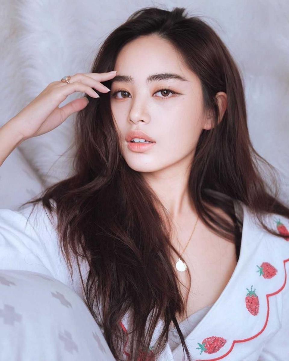Fah Yongwaree (instagram.com/fahyongwaree)