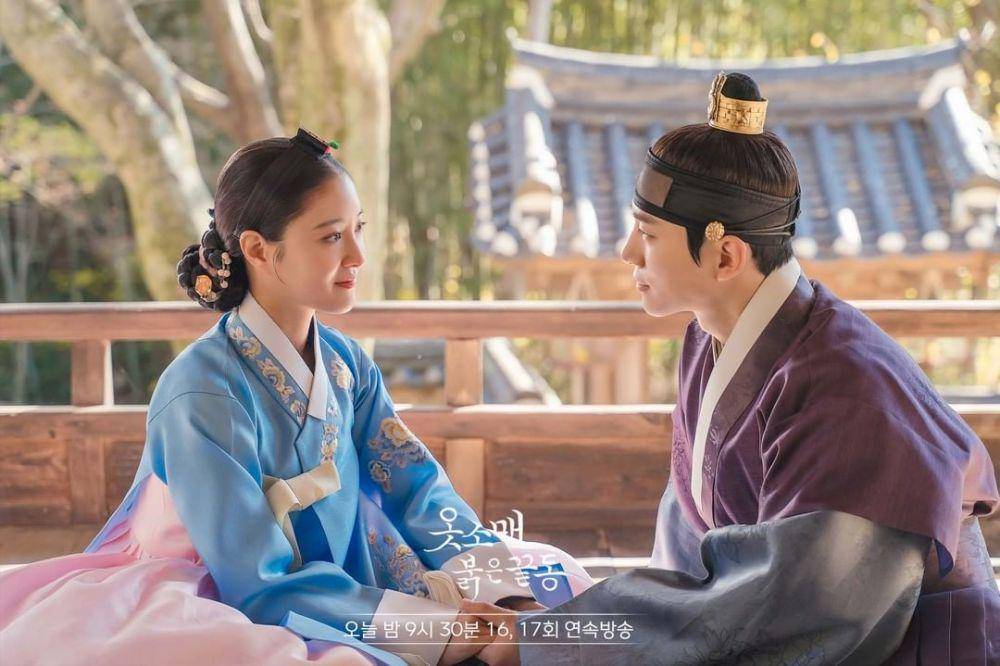 Lee Se Young dan Junho 2PM di KDrama The Red Sleeve (instagram.com/mbcdrama_now)