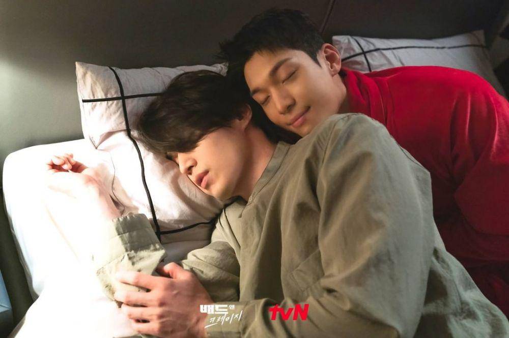 Lee Dong Wook dan Wi Ha Joon di Bad and Crazy (instagram.com/tvn_drama)