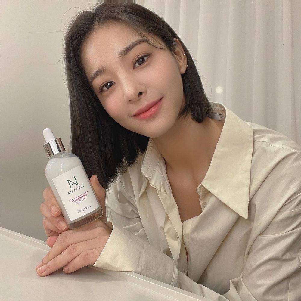 Seol In Ah (instagram.com/_seorina)