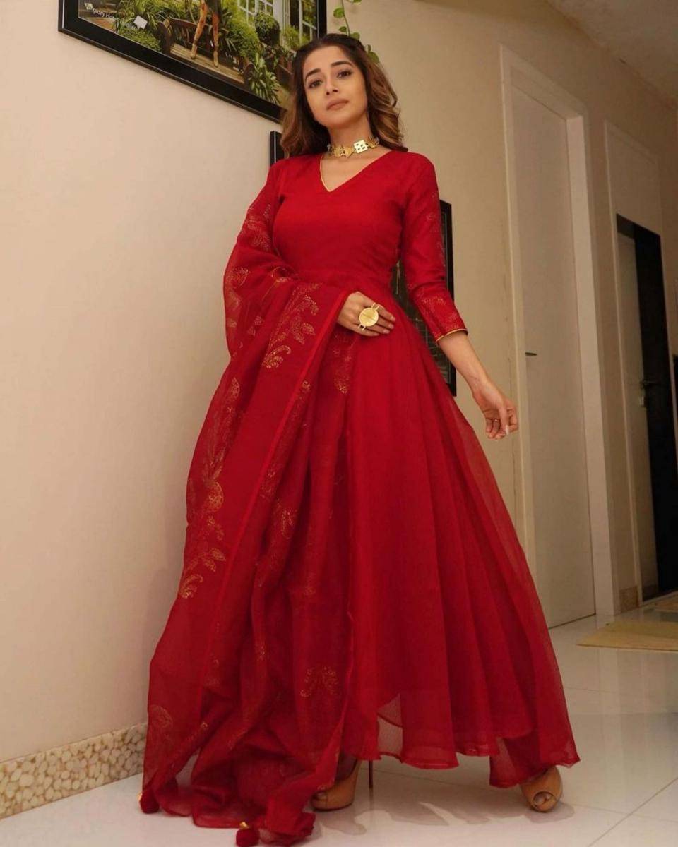 Tina Datta (Instagram.com/tinadatta/)