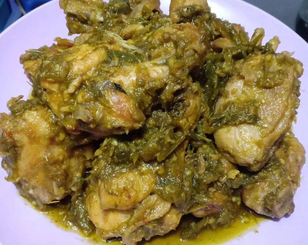 Ayam lado mudo (instagram.com/dedewkartika)