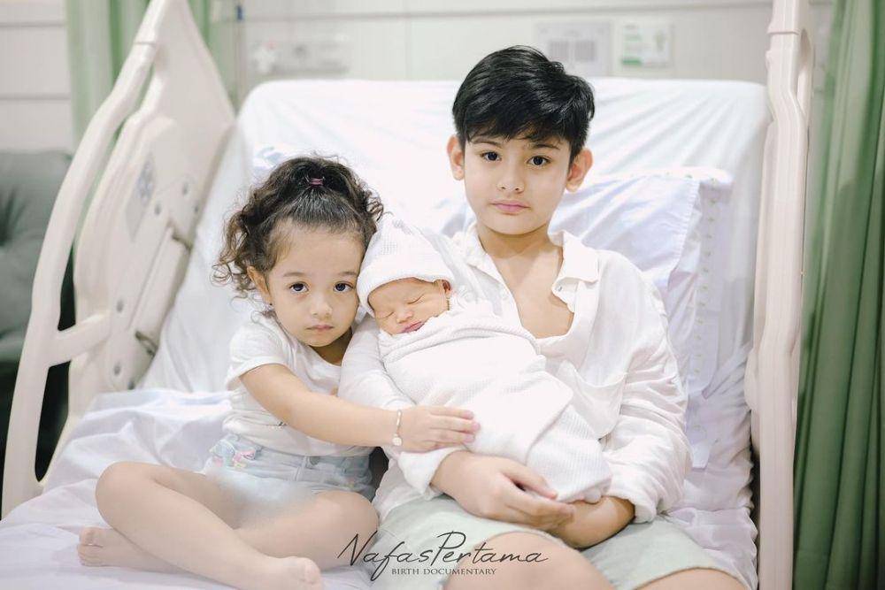 keluarga Sonny Septian (instagram.com/sonnyseptian)