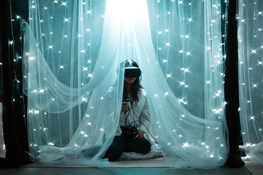 Metaverse: Realita Virtual yang Akrab di Keseharian