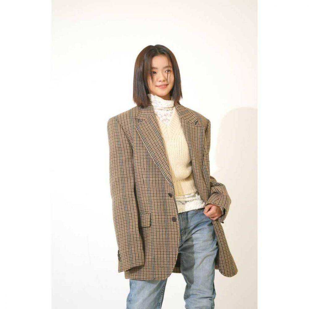 Kim Si Ah (instagram.com/kimsia_official)