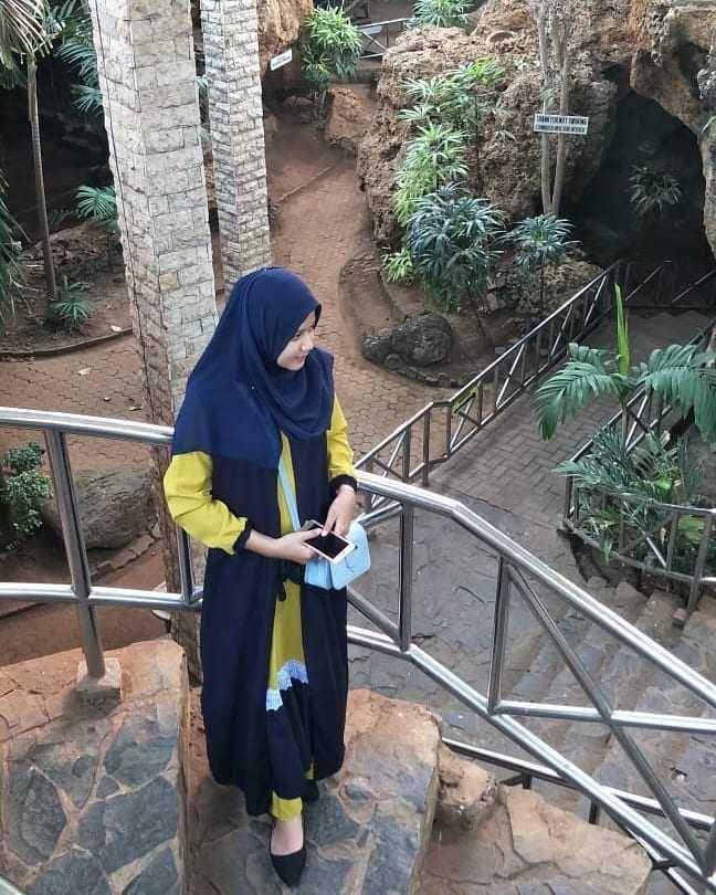 Gua Akbar Tuban (instagram.com/dewiirsta_)
