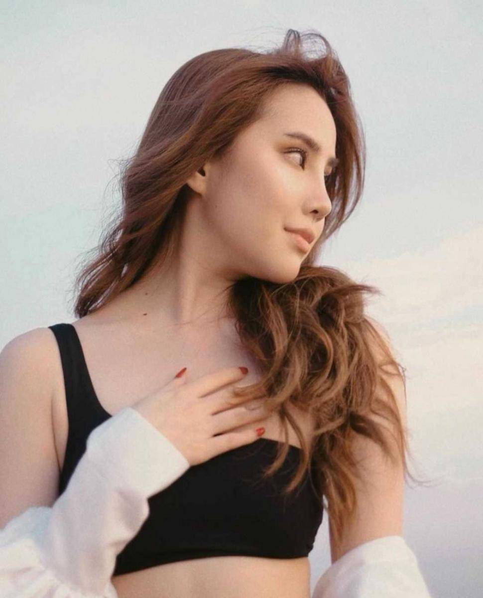 Agatha Chelsea (instagram.com/agatha_chelsea)