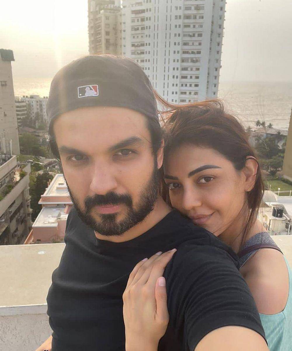 Kajal Aggarwal dan suami (instagram.com/kajalaggarwalofficial)