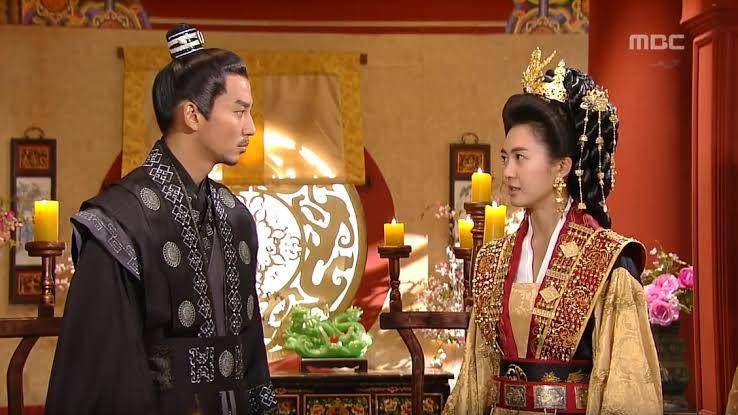Kim Nam Gil dan Lee Yo Won di The Great Queen Seondeok (dok. MBC/The Great Queen Seondeok)