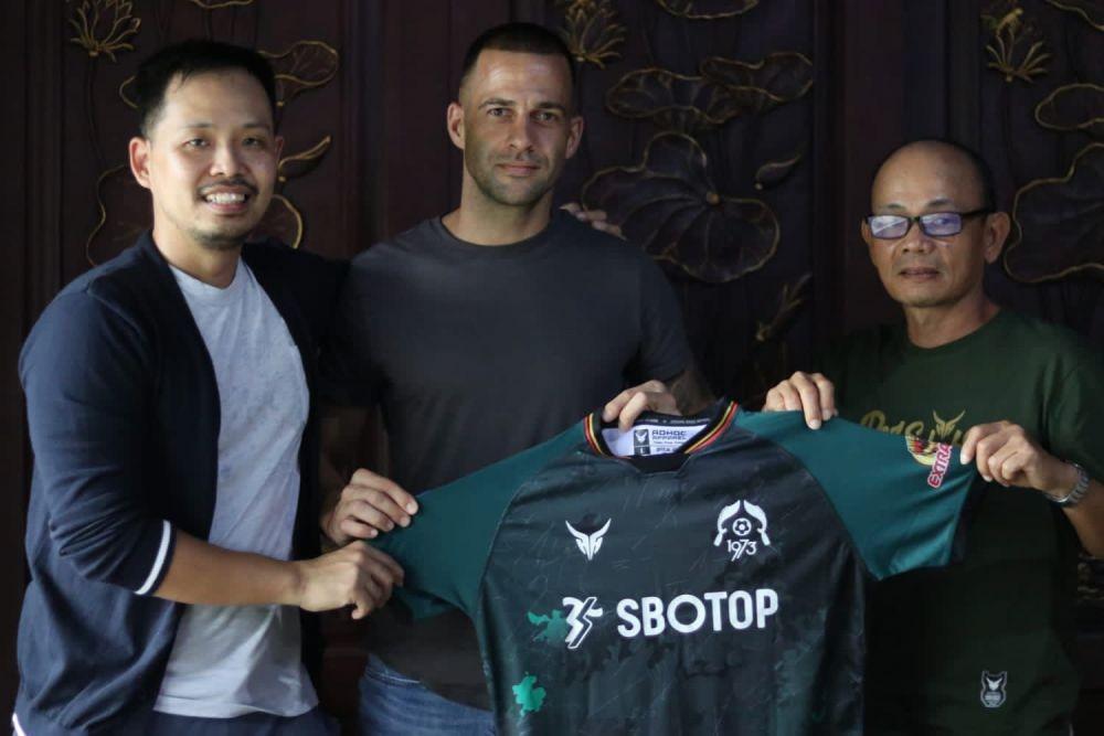 Aleksandar Rakic Mudik ke Tira-Persikabo
