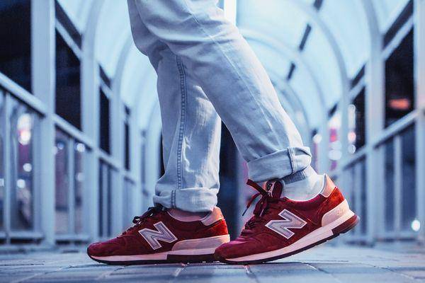 Ilustrasi sepatu New Balance (unsplash/Benjamin Sow)