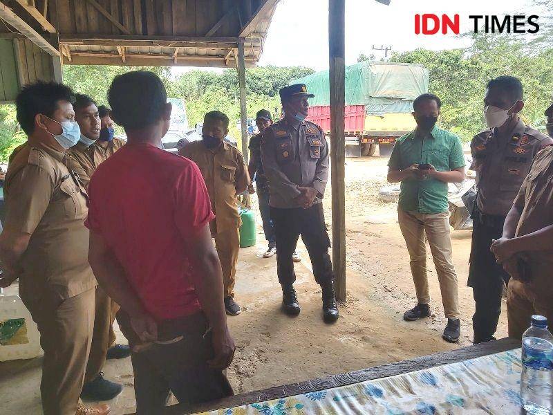 Jalannya mediasi antara Polisi, perwakilan pemerintah dengan perwakilan warga Riko Penajam (IDN Times/Ervan)