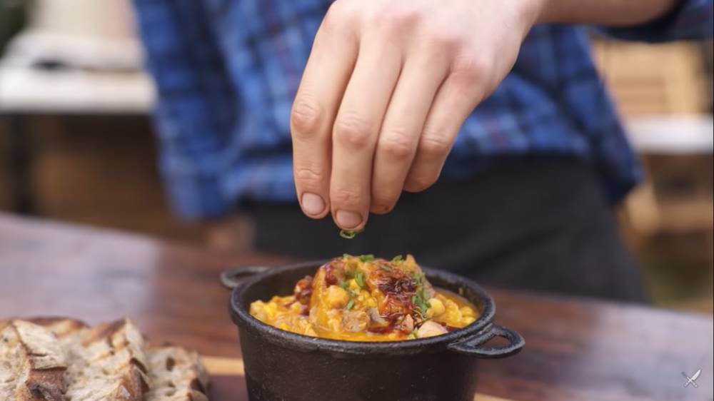 sajian Locro dari Argentina (youtube.com/Locos X el Asado)