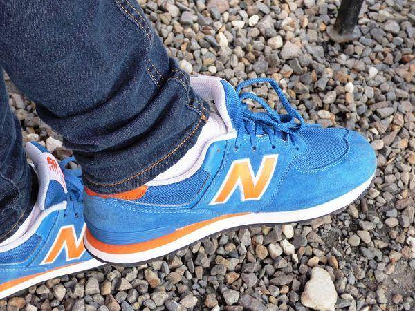 Ilustrasi sepatu New Balance (pixabay/Tomasz_Mikolajczyk)