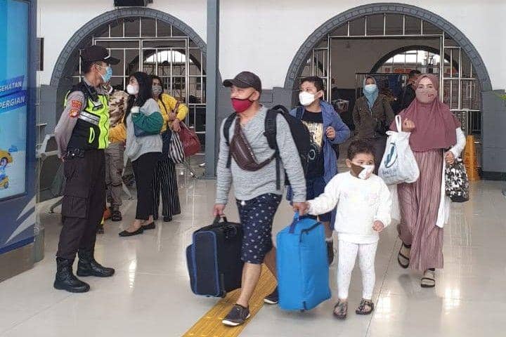 Arus Balik, 52.471 Penumpang Kereta Tiba di Jakarta Hari Ini
