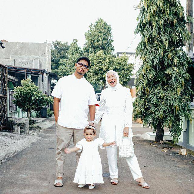 momen kebersamaan keluarga Fitri Tropica (instagram.com/irvantoge)