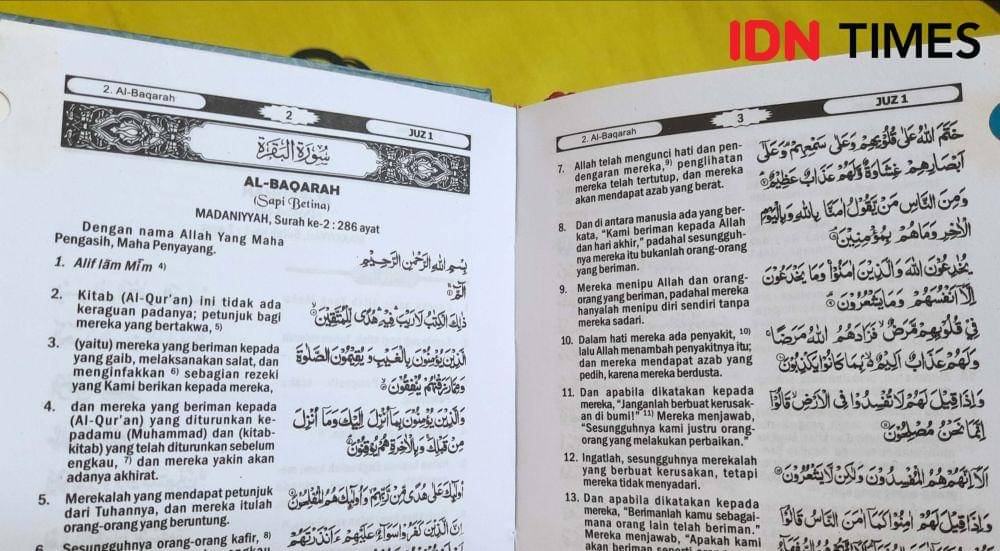 ilustrasi Al Qur'an surat Al Baqarah (IDN Times/Langgeng Irma)