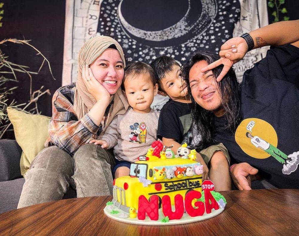 potret Praz Teguh dan keluarga (instagram.com/praz_teguh)