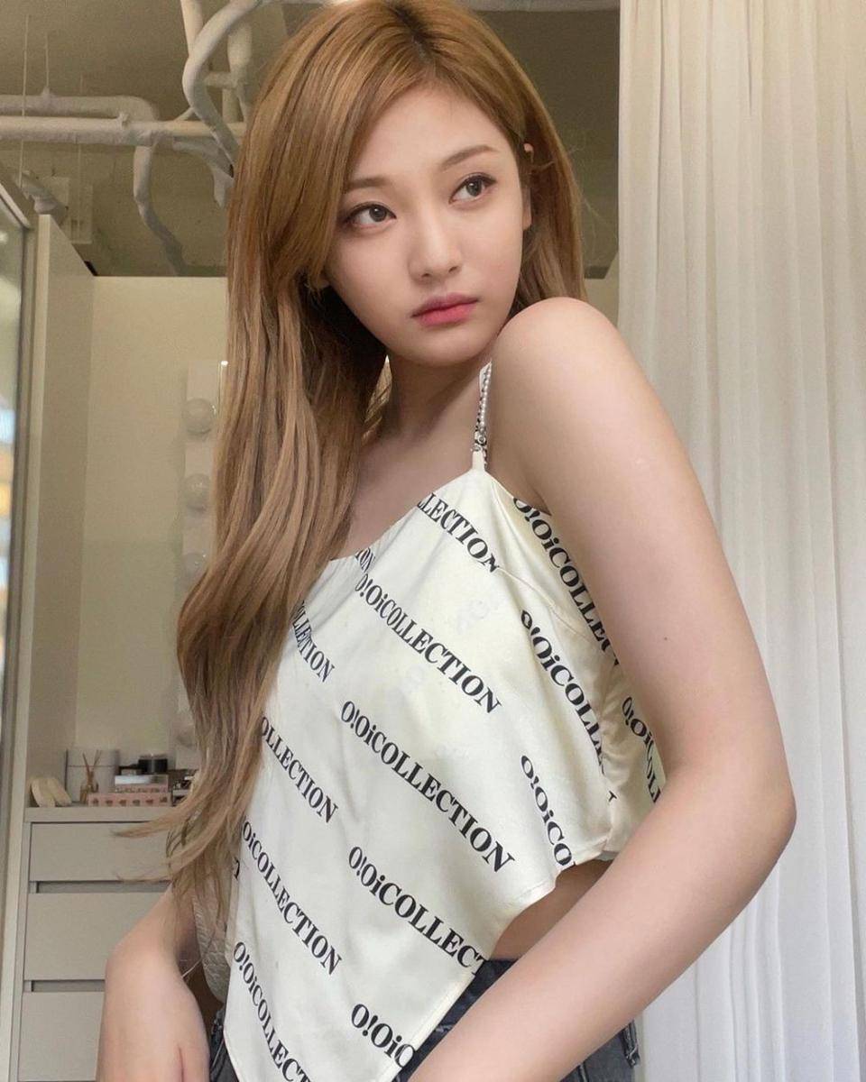 Ningning Aespa (instagram.com/aespa_official)