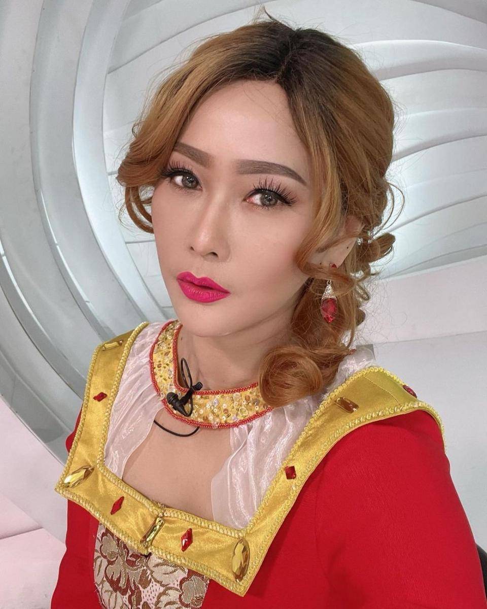 Inul Daratista (instagram.com/inul.d/)