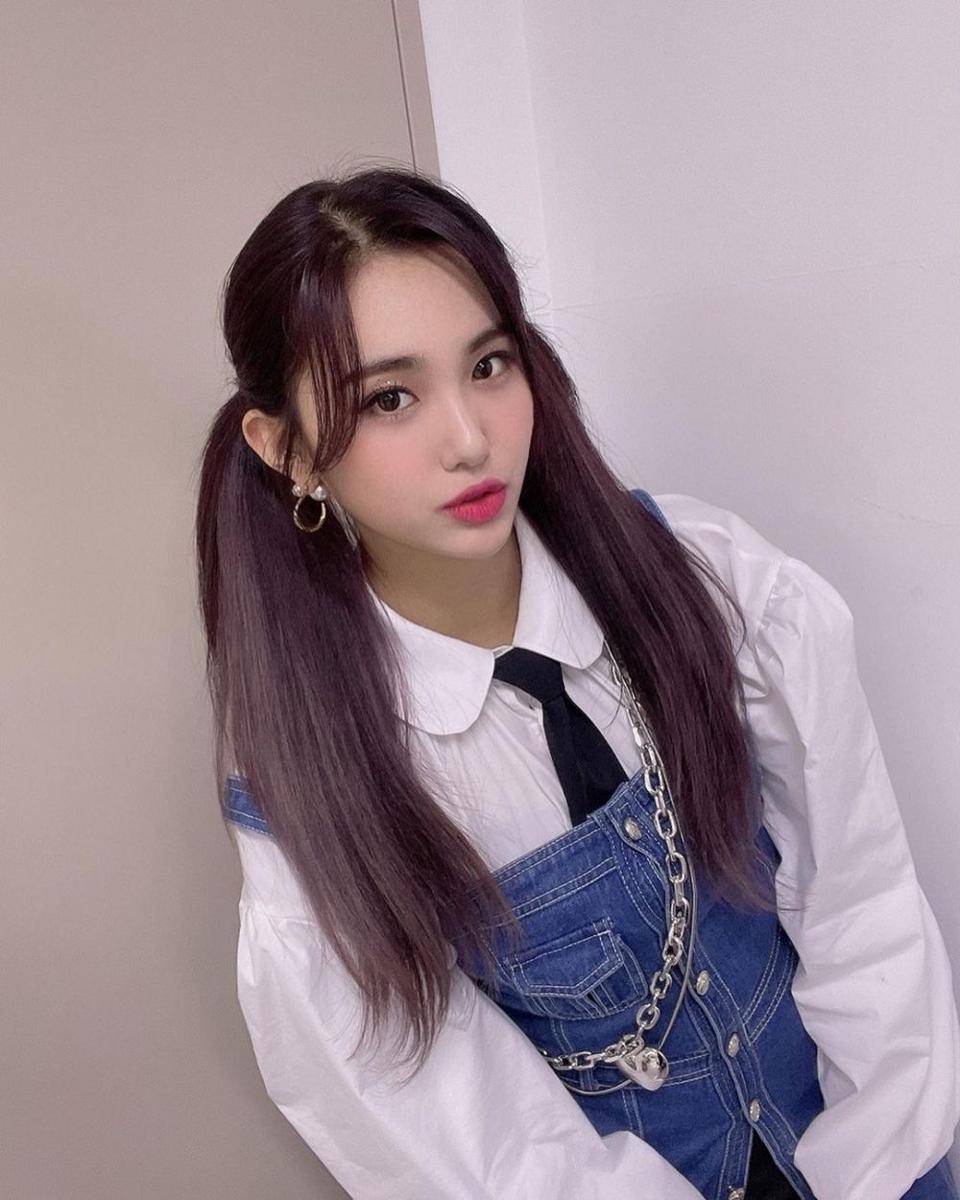Aisha EVERGLOW (instagram.com/official_everglow)
